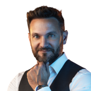 Dr Felice foto portrait-Photoroom